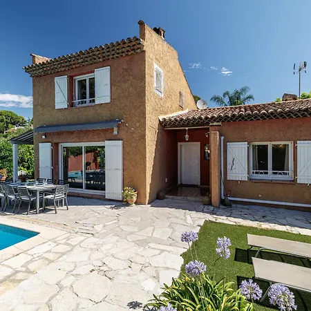 5 Bdr - Swimmingpool - Ac - Parking Villa