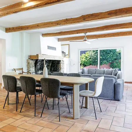 Villa 5 Bdr - Swimmingpool - Ac - Parking *