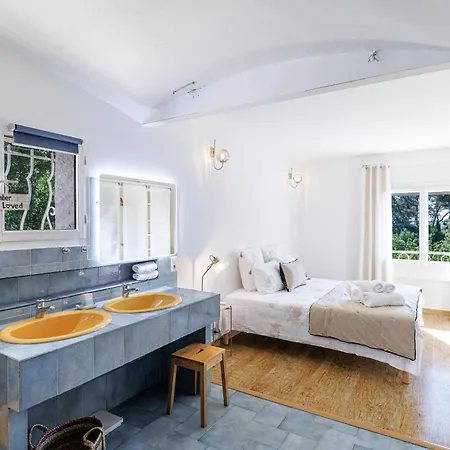 5 Bdr - Swimmingpool - Ac - Parking Villa *